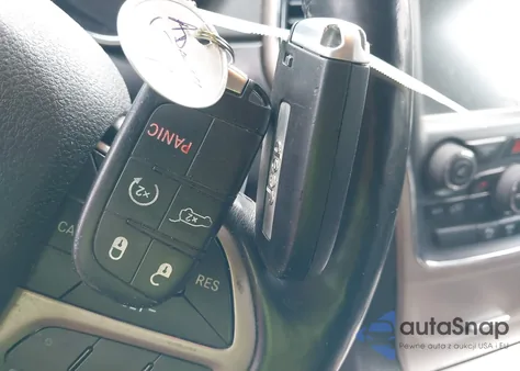 2014 Jeep Grand Cherokee Limited из США, поврежденный, VIN 1C4RJFBG9EC323762